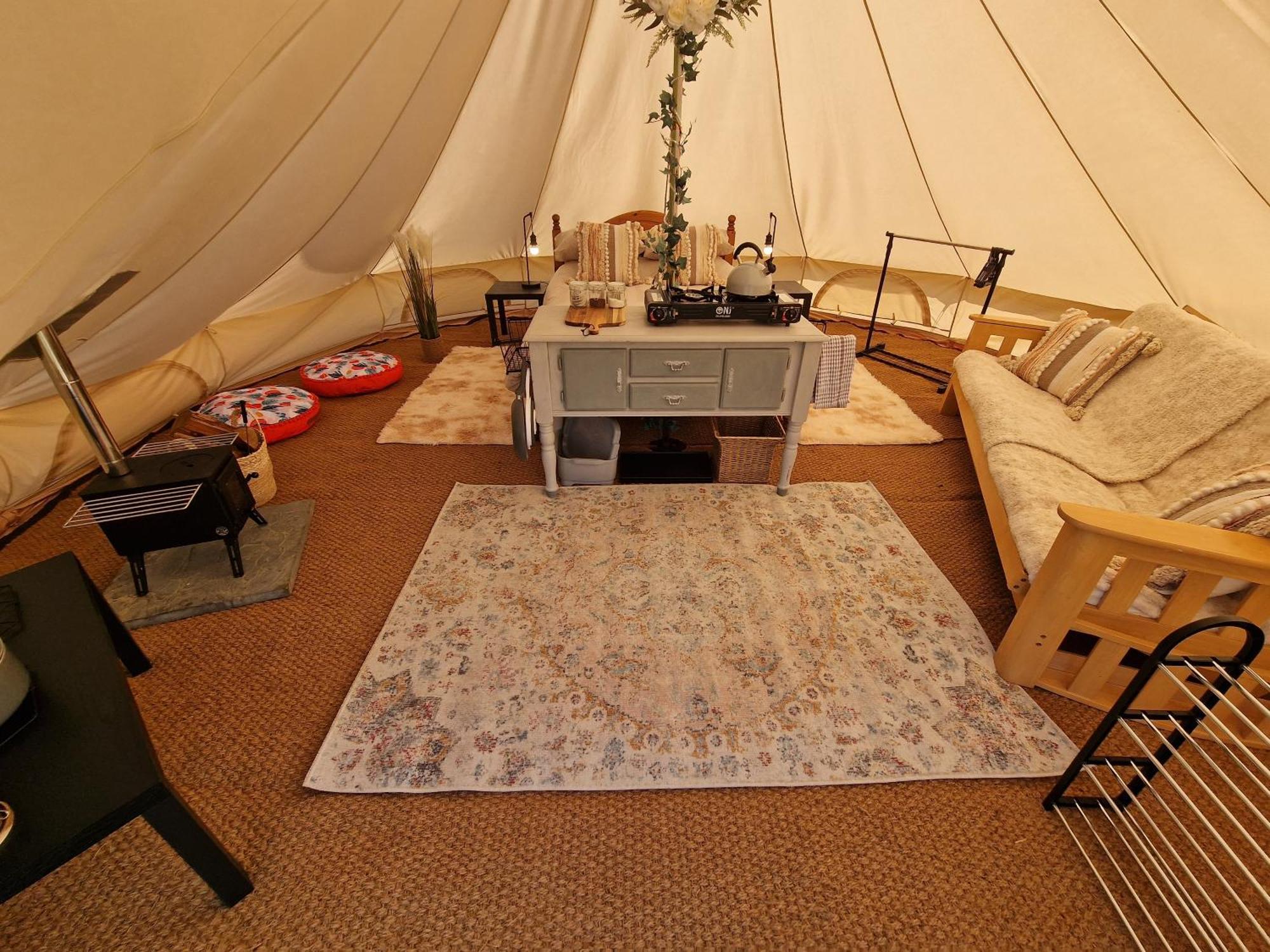 Beautiful 1-Bed Bell Tent In Holyhead Exterior photo